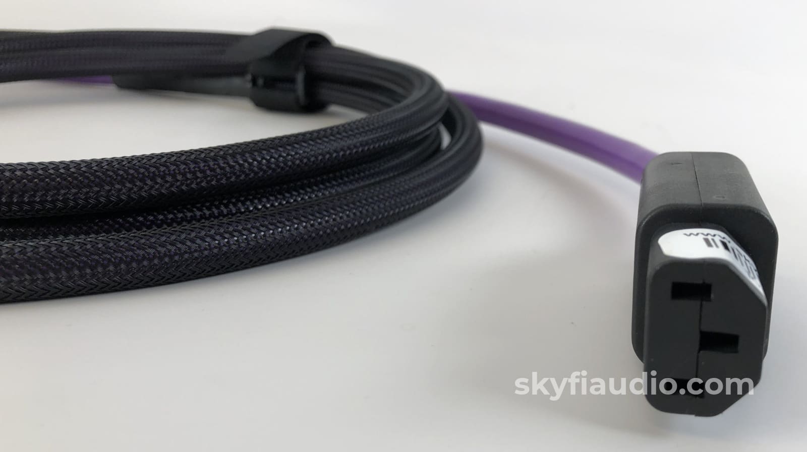 Basis Audio - Power Cable With Furutech 15A Connectors 3M (3 Of 6) Cables