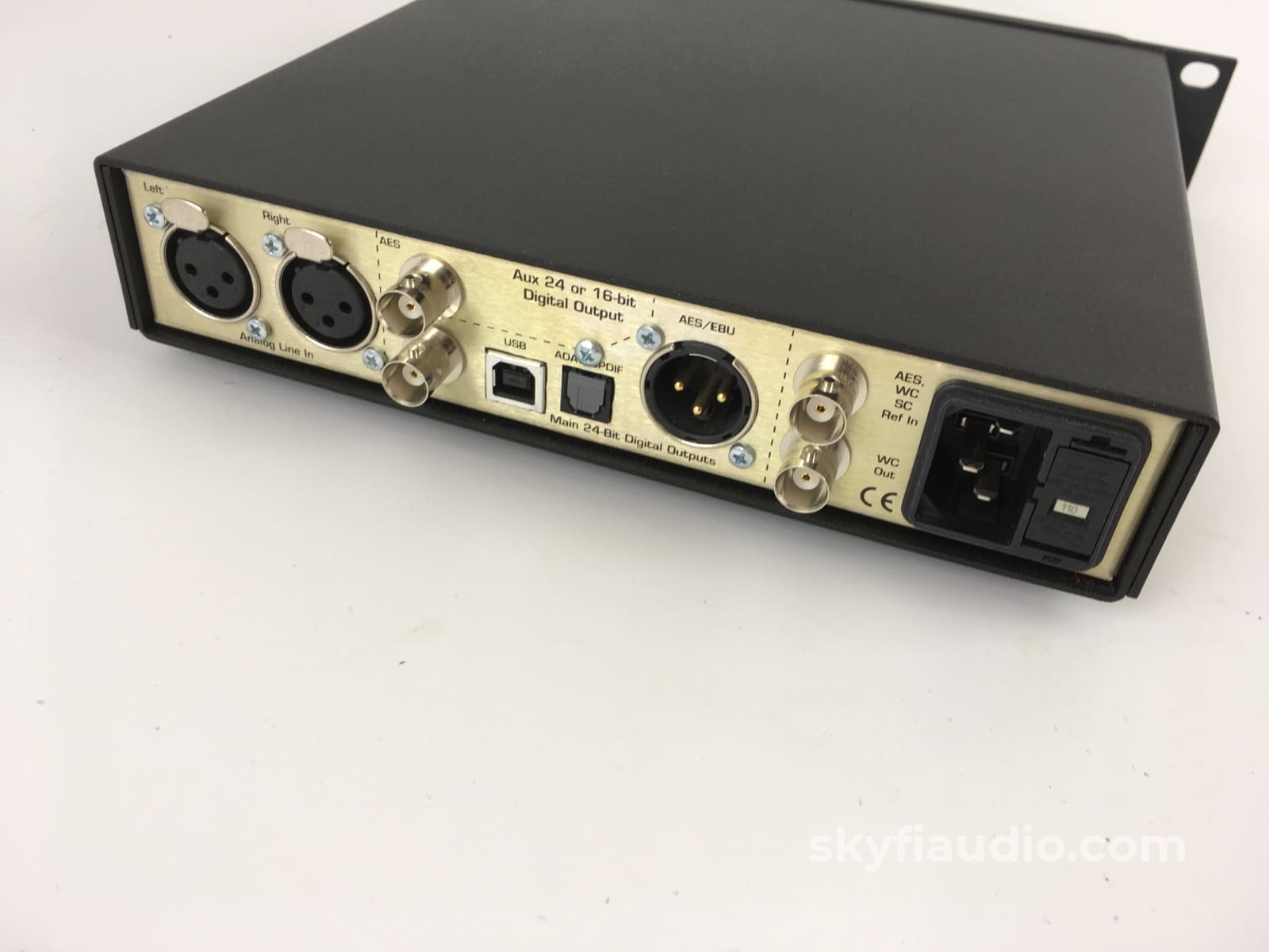 Benchmark Adc1-Usb Analogue To Digital Converter Amplifier