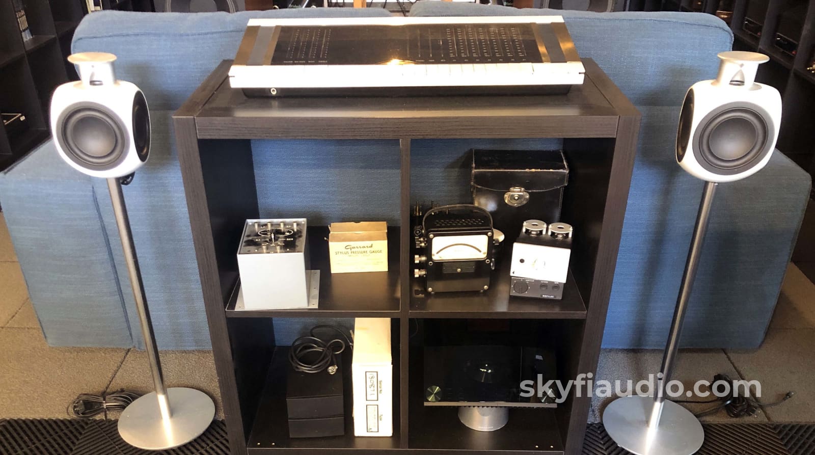 Neo TV (R3) - Le son B&O sur vos enceintes Beolab - France Neo TV (R3) - Le son B&O sur vos enceintes Beolab - France