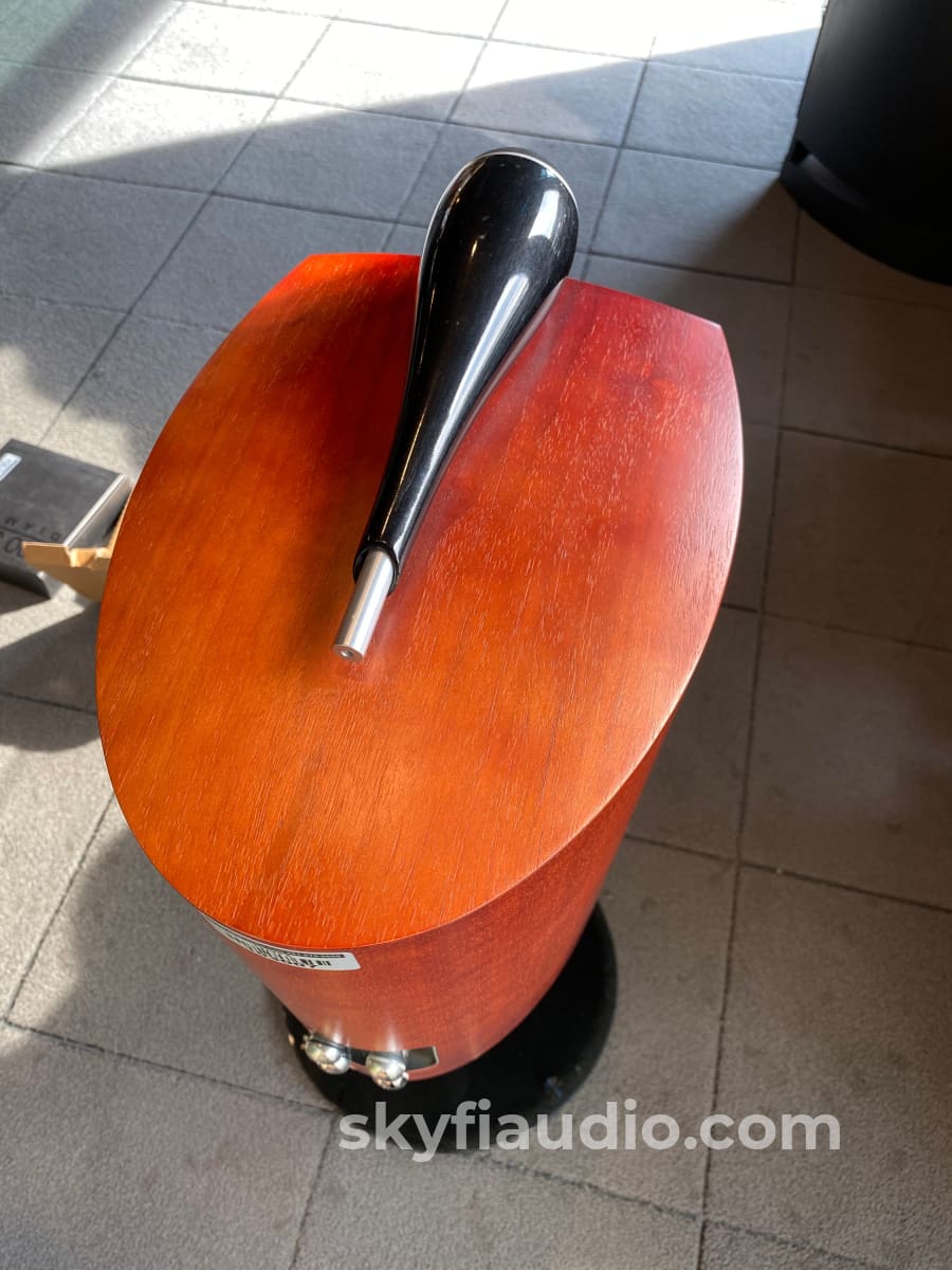 Bowers & Wilkins 805 Diamond Speakers In A Gorgeous Rosenut Finish Complete Set