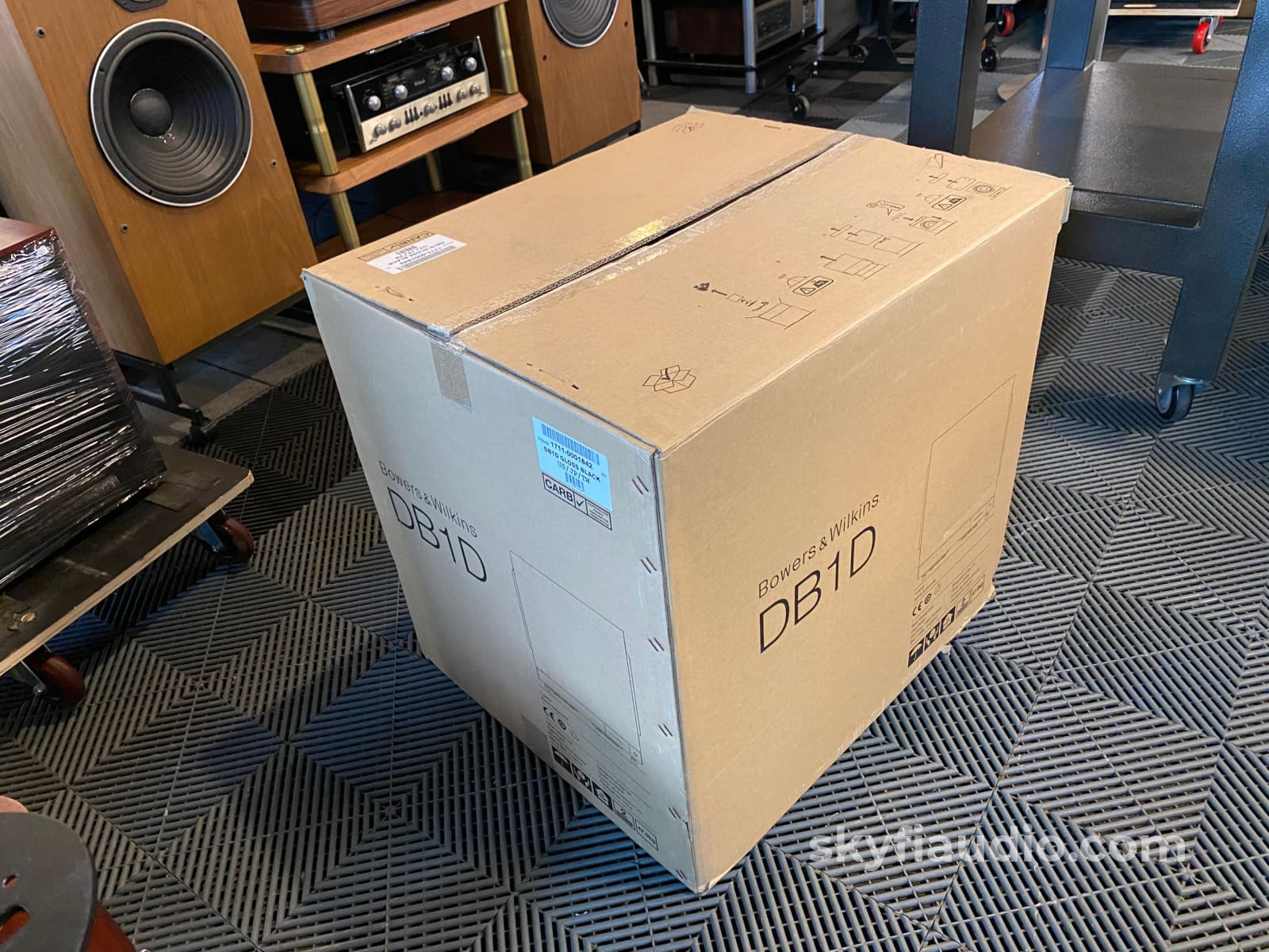 Bowers & Wilkins Db1D Diamond Series Subwoofer Speakers