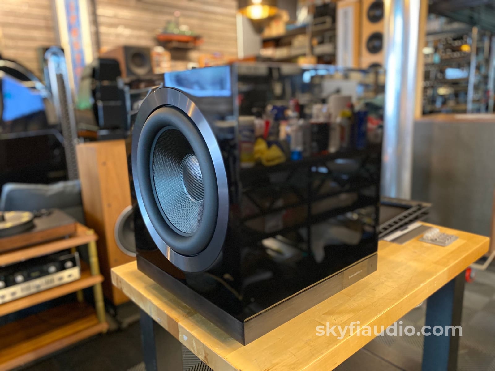 Bowers & Wilkins Db1D Diamond Series Subwoofer Speakers