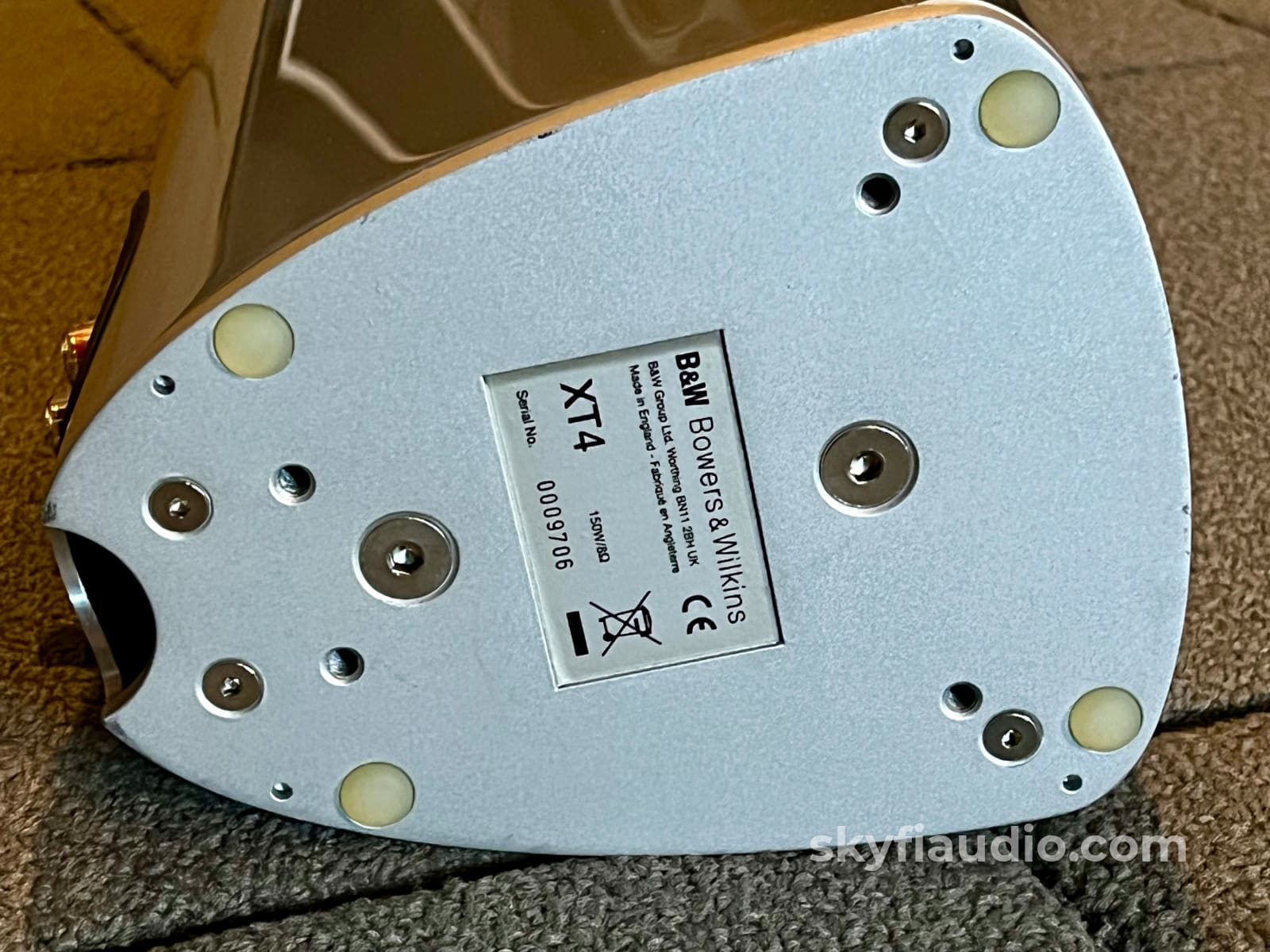 Bowers & Wilkins Xt4 Speakers In Aluminum