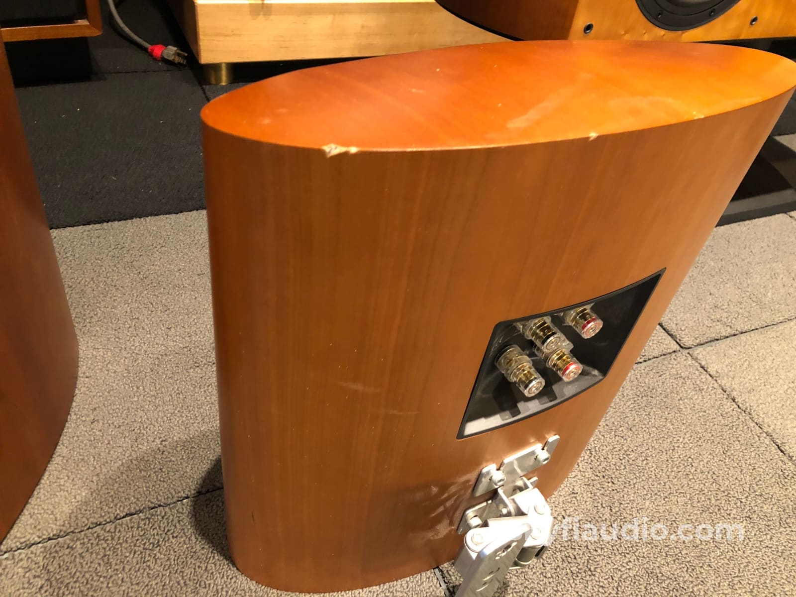 B&W (Bowers & Wilkins) 803D (Diamond) Speaker Theater Package Speakers