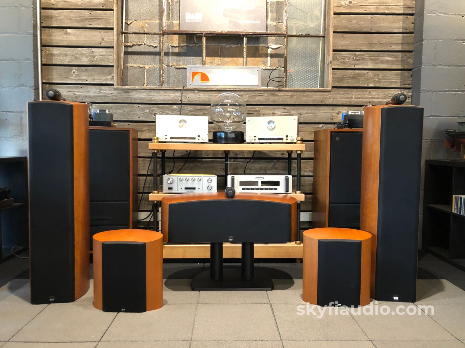 B&W (Bowers & Wilkins) 803D (Diamond) Speaker Theater Package Speakers