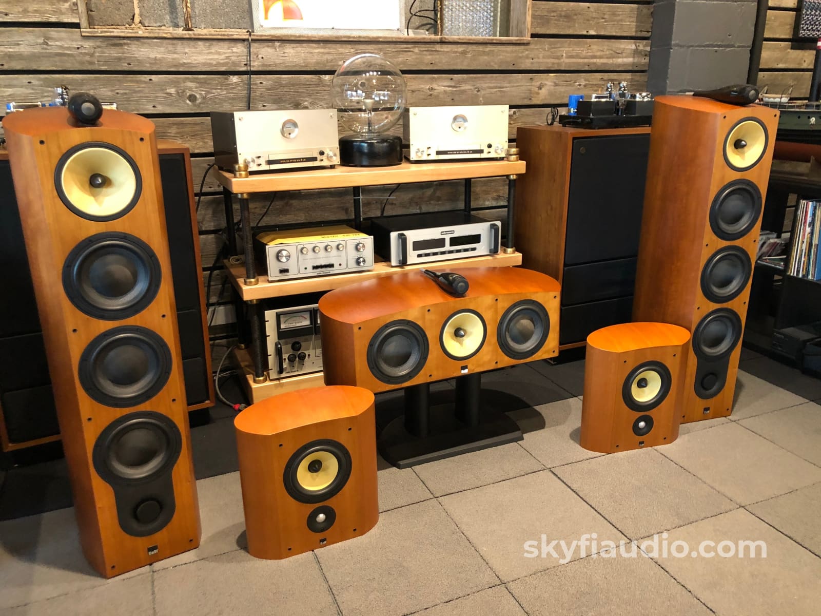 B&W (Bowers & Wilkins) 803D (Diamond) Speaker Theater Package Speakers