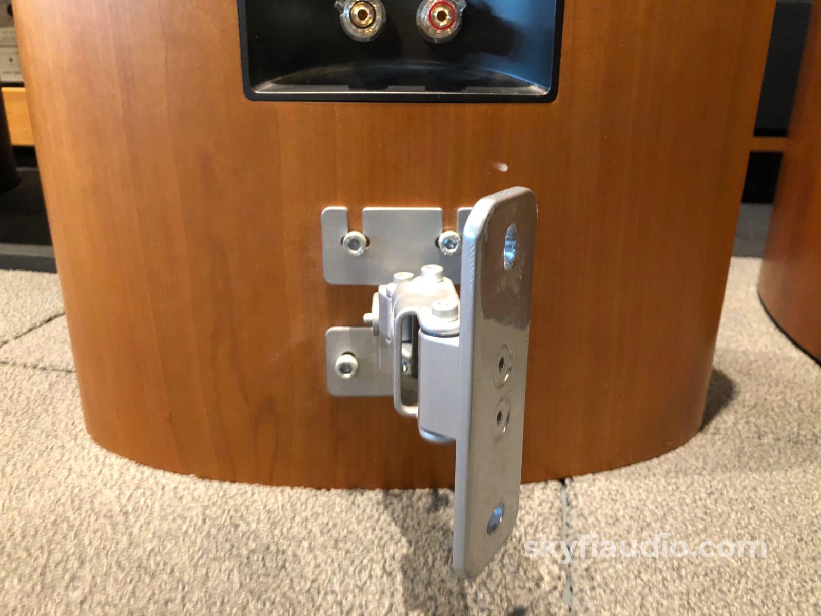 B&W (Bowers & Wilkins) 803D (Diamond) Speaker Theater Package Speakers