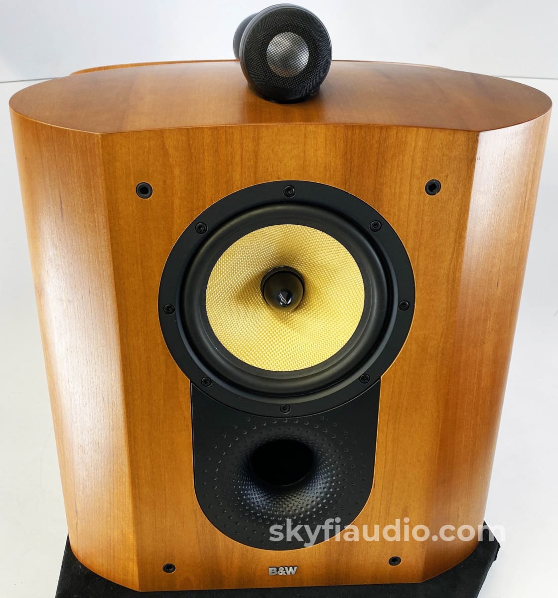B&W (Bowers & Wilkins) Nautilus Scm1 Home Theater Speakers In Cherry
