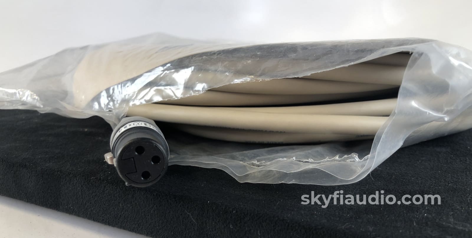 Cardas Neutral Reference Xlr Cable - New 4.5M Cables