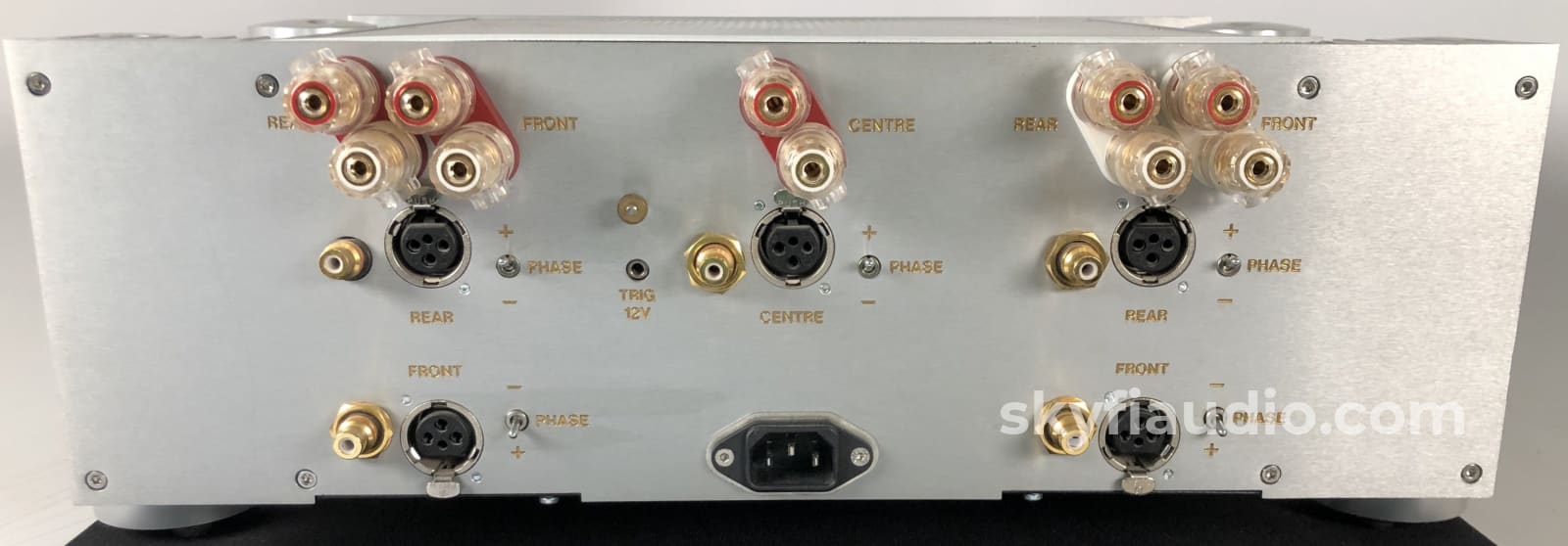 Chord Spm-2400 Multi-Channel Amplifier - 5 X 135W