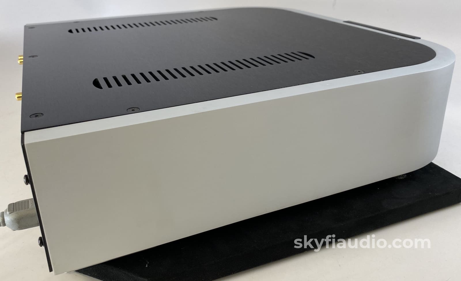 Classe Audio Cdp-102 Cd Player With Remote + Digital