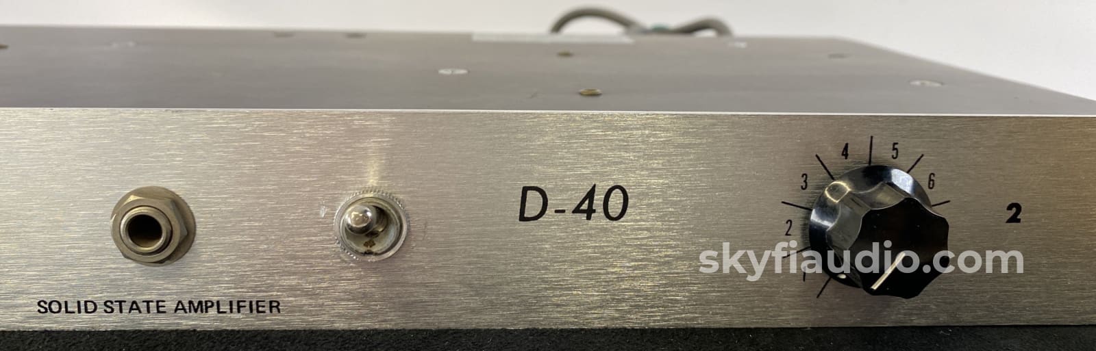 Crown D-40 Vintage Dual Channel Studio Amplifier