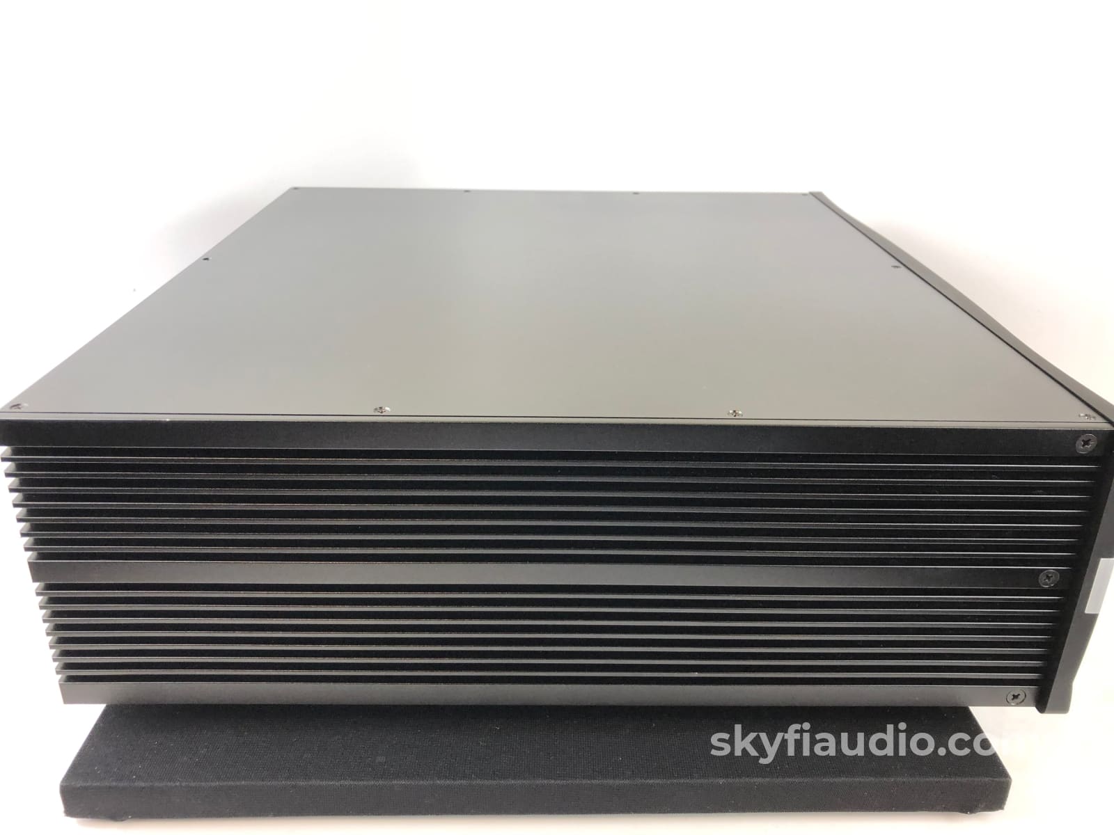 Datasat Digital Ls10 Theater Audio Processor Preamplifier