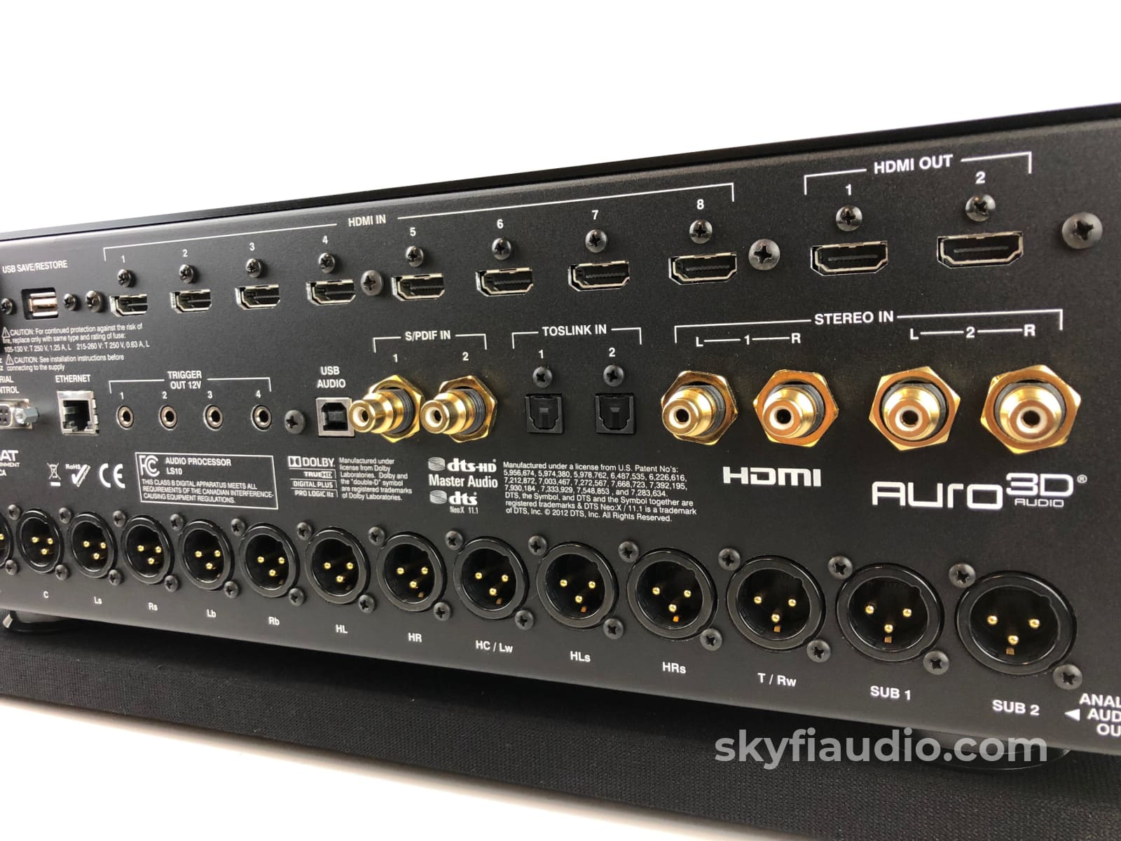 Datasat Digital Ls10 Theater Audio Processor Preamplifier