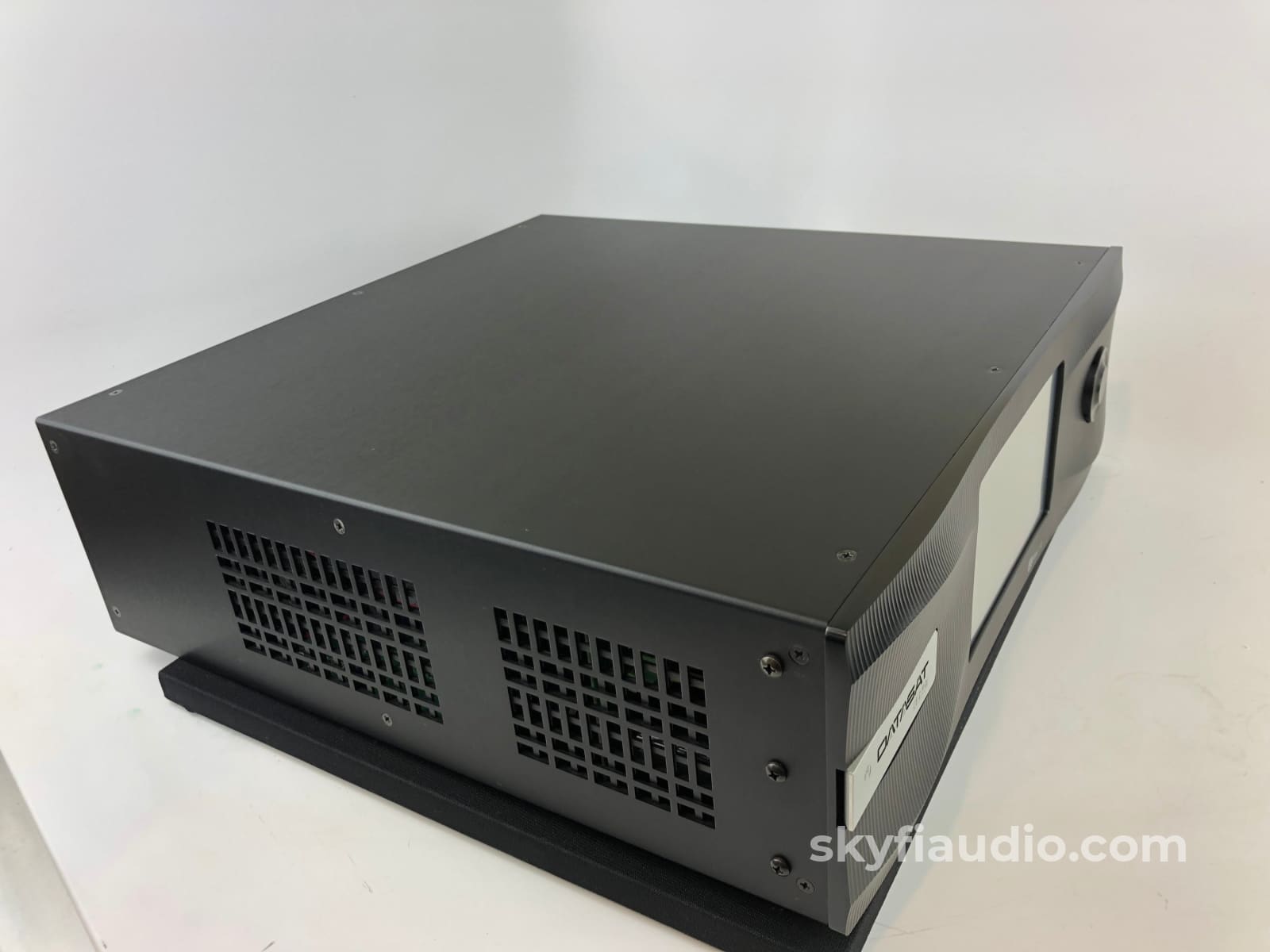 Datasat Digital Rs20I Flagship Theater Processor Preamplifier