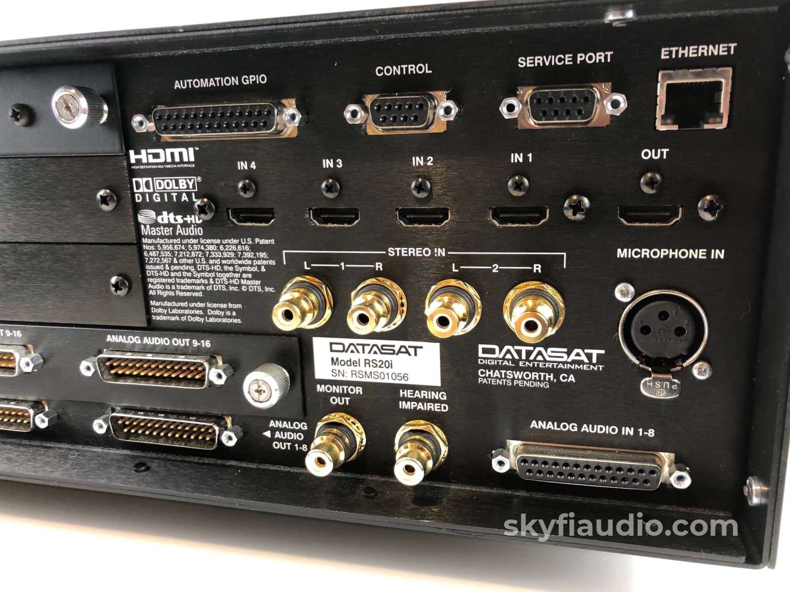 Datasat Digital Rs20I Flagship Theater Processor Preamplifier