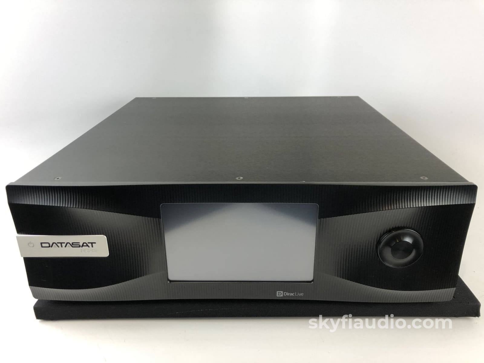 Datasat Digital Rs20I Flagship Theater Processor Preamplifier