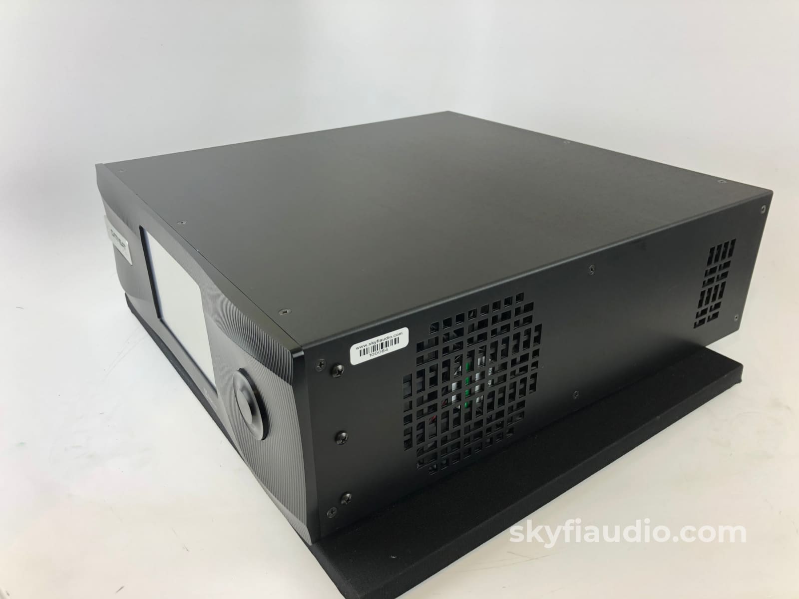 Datasat Digital Rs20I Flagship Theater Processor Preamplifier