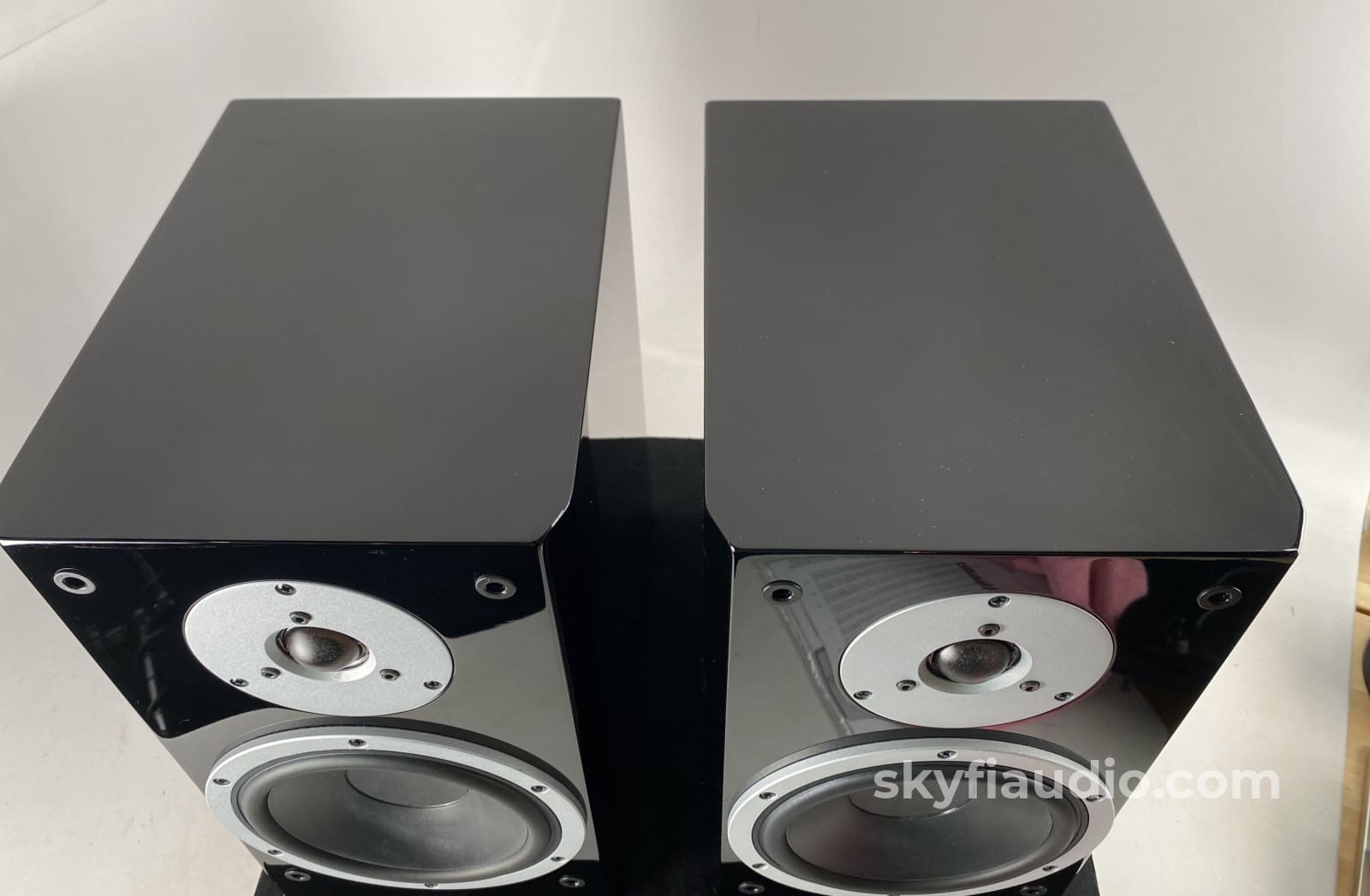 Dynaudio Excite X16 Speakers In Gloss Black Made Denmark