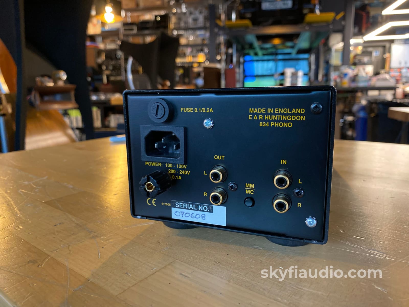 Ear (Esoteric Audio Research) 834P Mm/Mc Tube Phono Stage Preamplifier