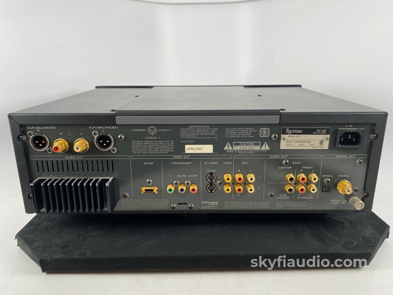 Esoteric Dv-50 - Sacd And Cd Player In Rare Black Finish + Digital