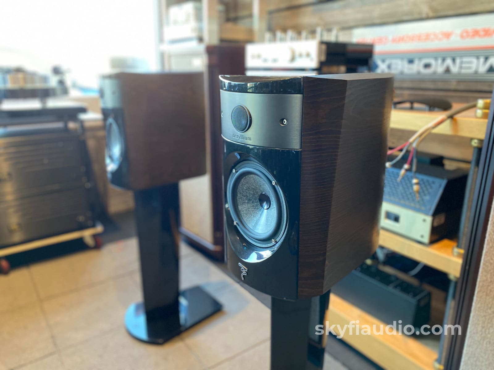 Focal Electra 1008 Be - Dark Walnut W/Focal Stands Beryllium Tweeters Speakers