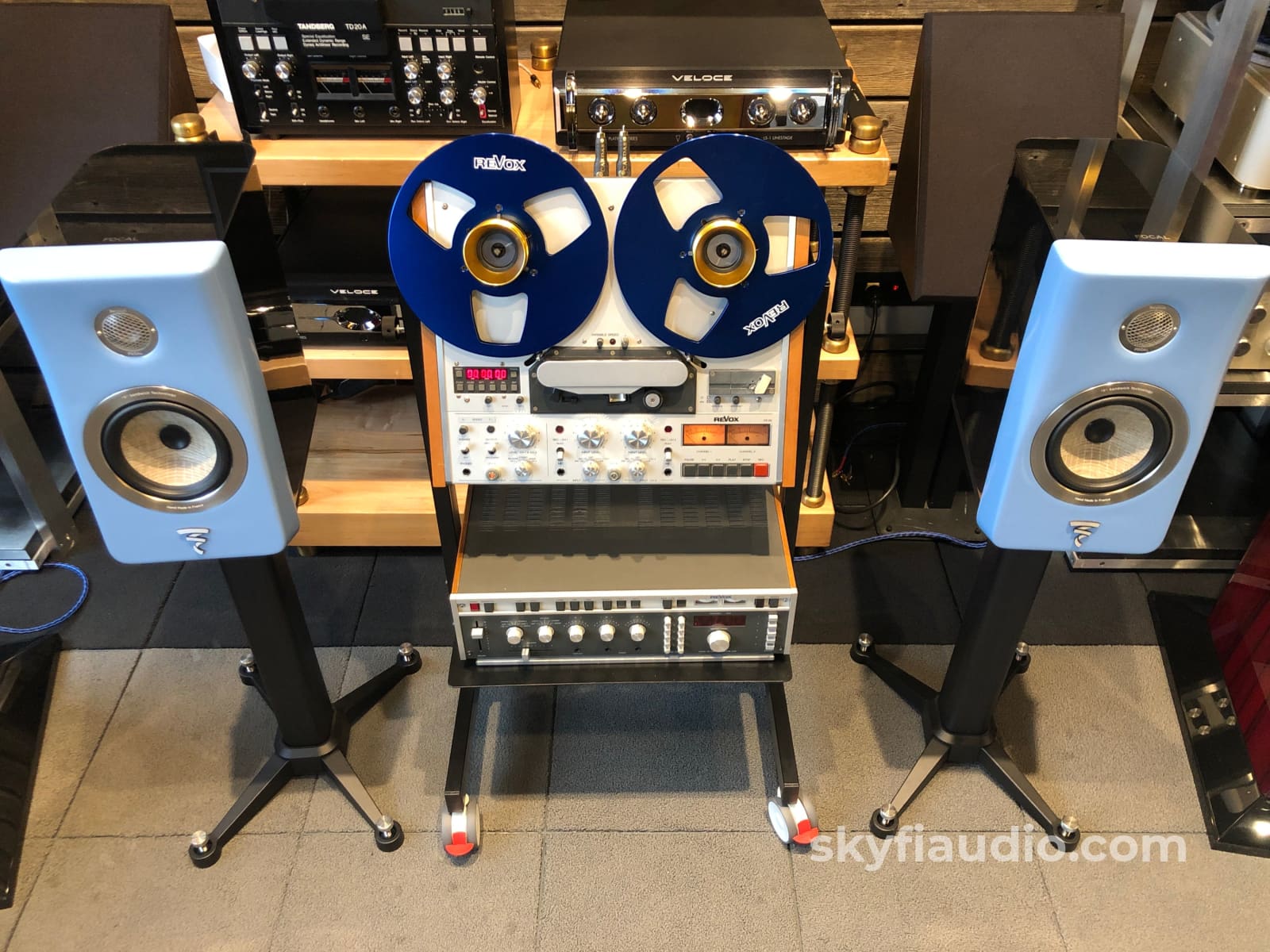 Focal Kanta N°1 High Gloss Speakers With Stands - Rare Gauloise Blue Finish