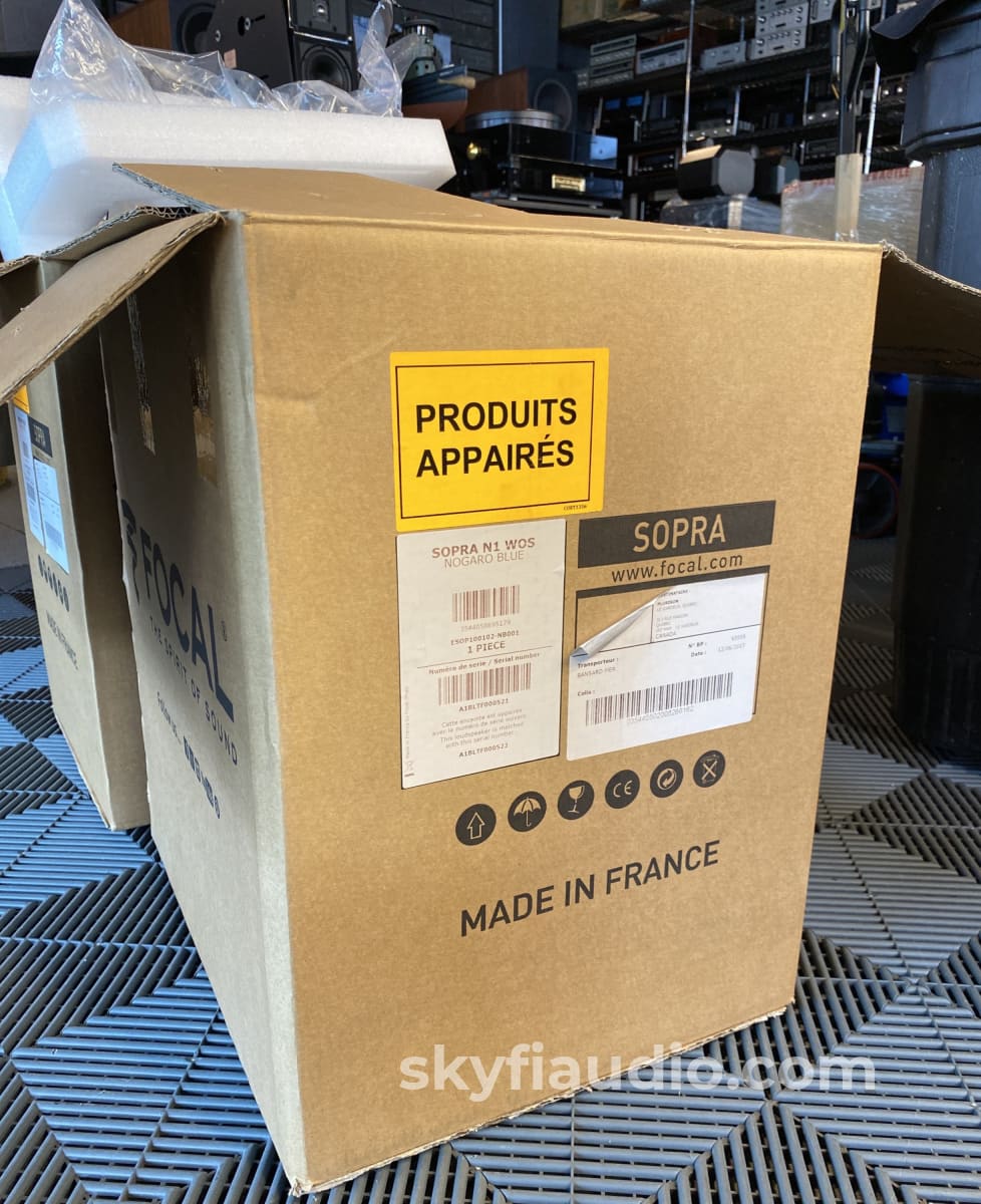 Focal Sopra No. 1 Speakers - Audi Blue Finish Perfect And Like New With Boxes Paperwork