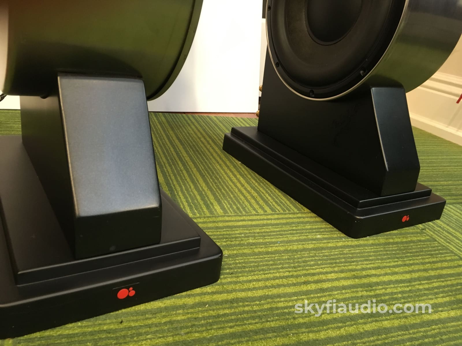 Gallo Acoustics Nucleus Reference 3.1 Speakers