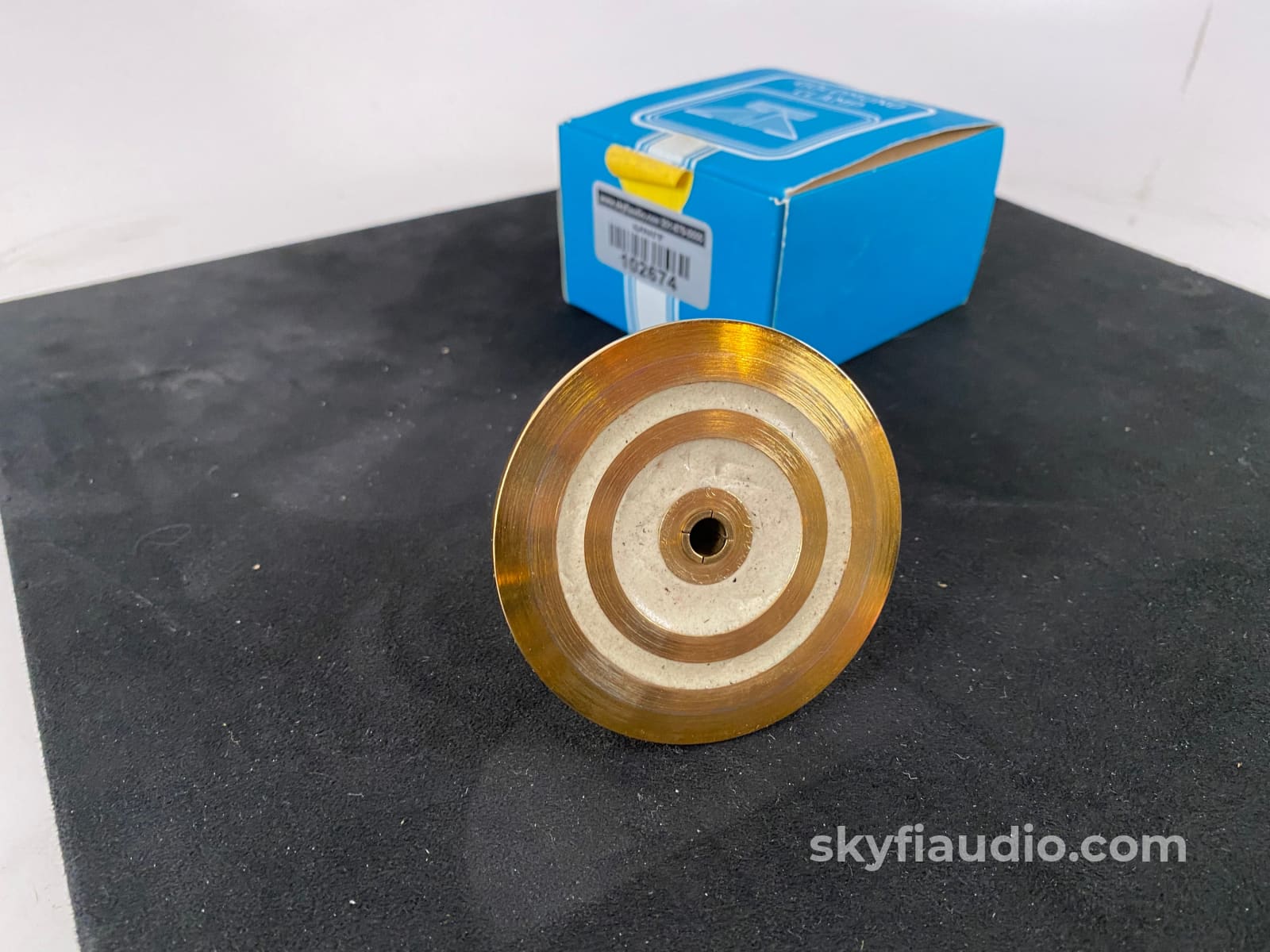 Goldmund Reference Record Clamp - Gold Finish With Original Box Accessory