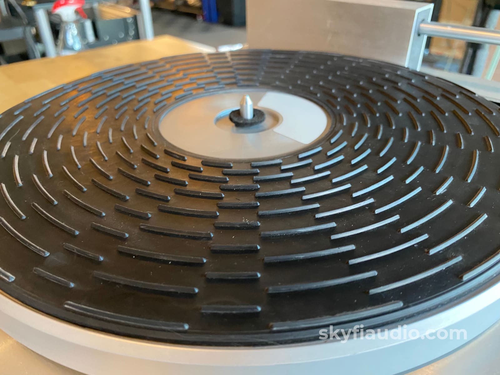 Harmon Kardon St-7 Vintage Turntable Serviced With New Sumiko Cartridge