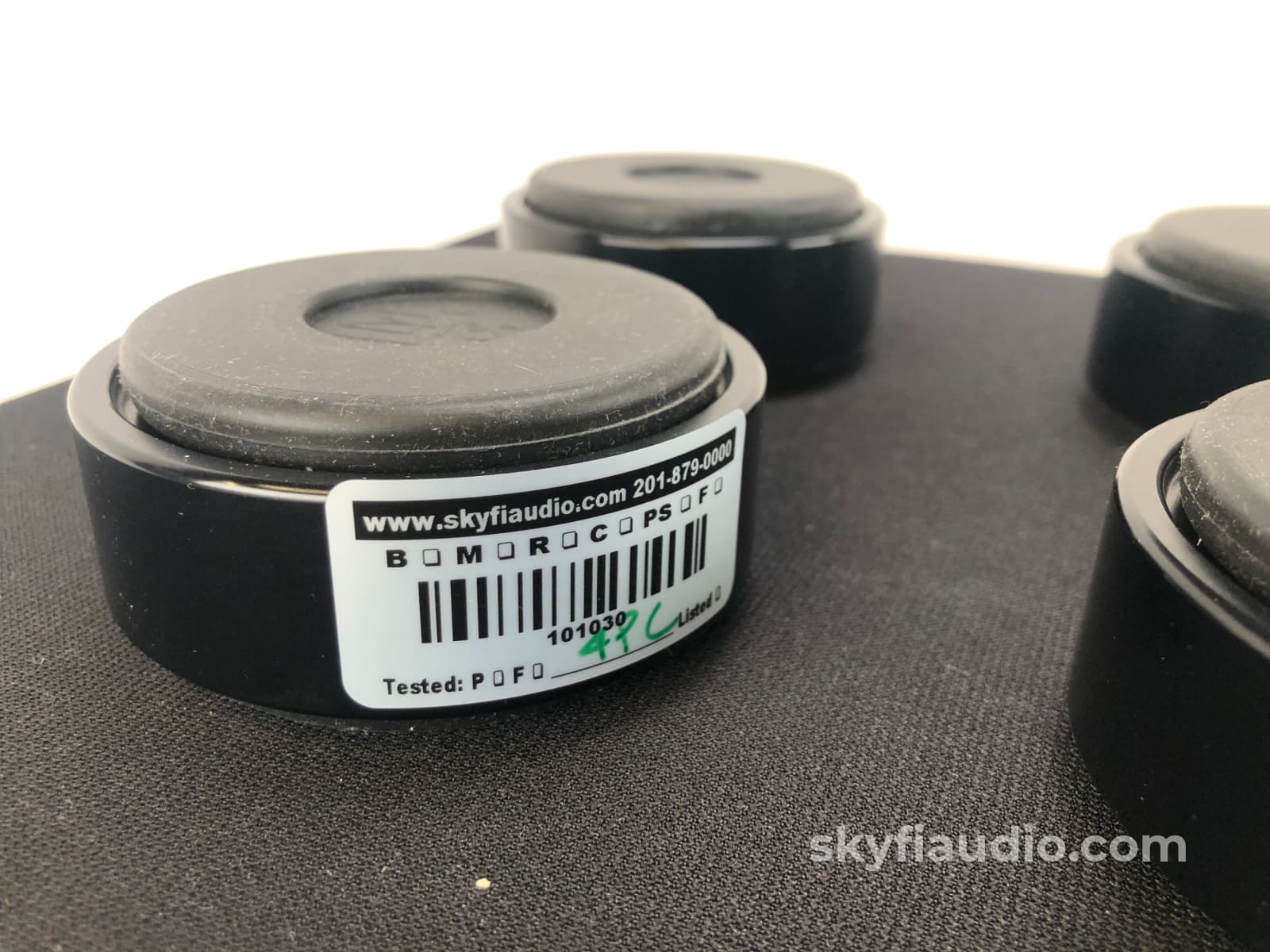 Hrs Nimbus Na-150 Isolation Feet Accessory