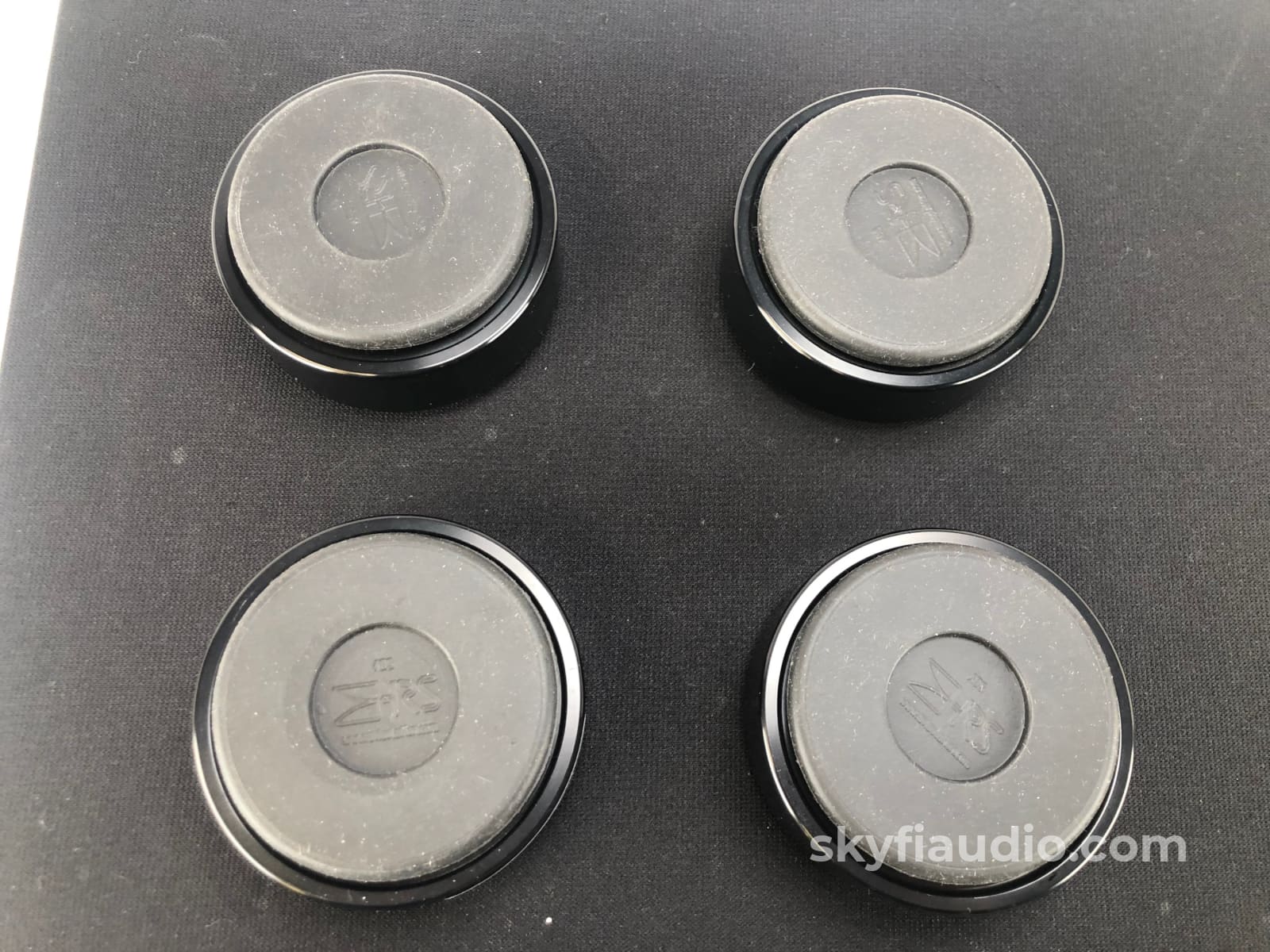 Hrs Nimbus Na-150 Isolation Feet Accessory