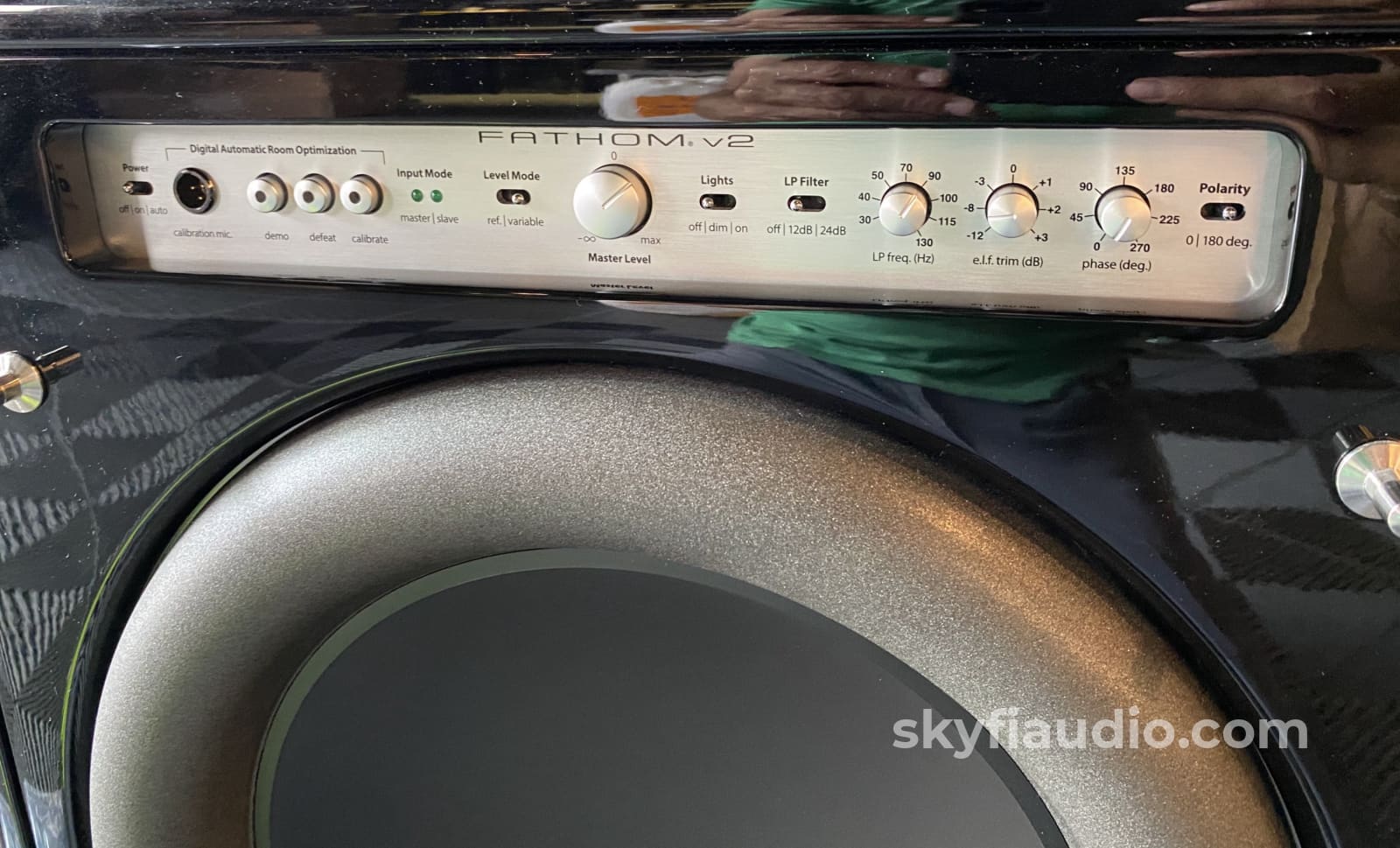 Jl Audio - Fathom F113V2-Gloss 13.5-Inch Powered Subwoofer In A Black Gloss Finish Speakers