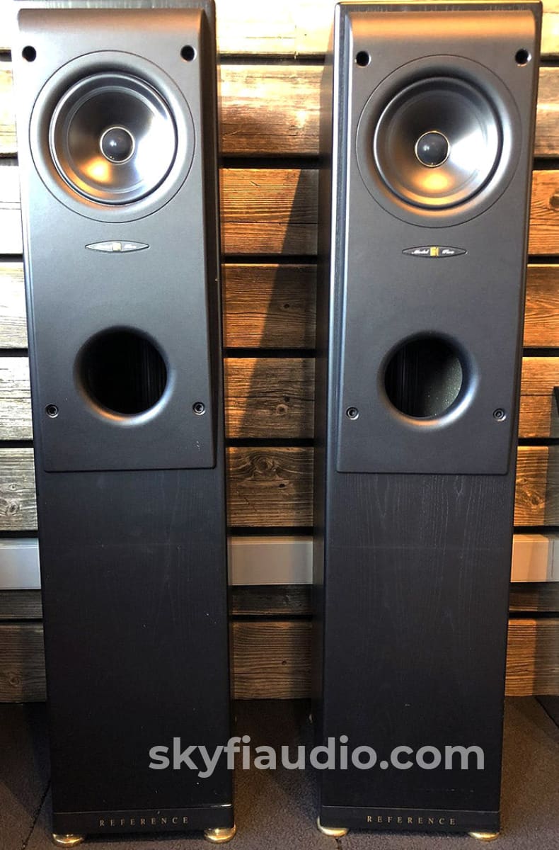 Kef best sale reference one