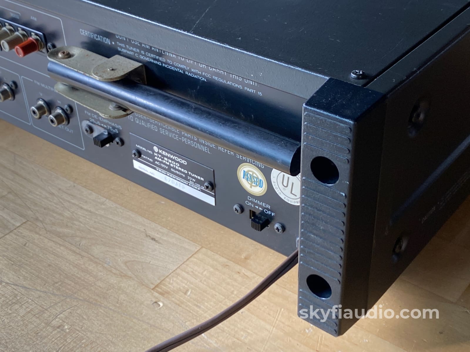 Kenwood Kt-8300 Am/Fm Tuner W/Rare Rack Kit - Professionally Aligned