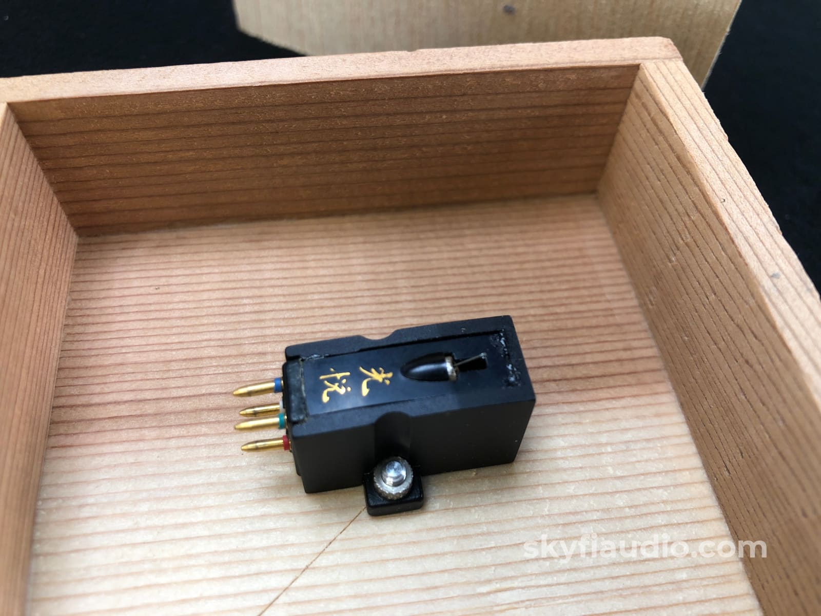 Koetsu Black Mc (Moving-Coil) Phono Cartridge - Musashino Audio Lab Refurbished