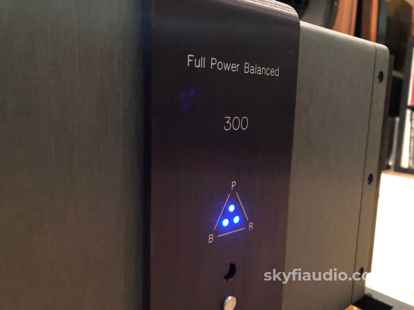 Krell Fpb-300 Amplifier - Class A Powerhouse! 300W At 8 Ohms 1200W 2