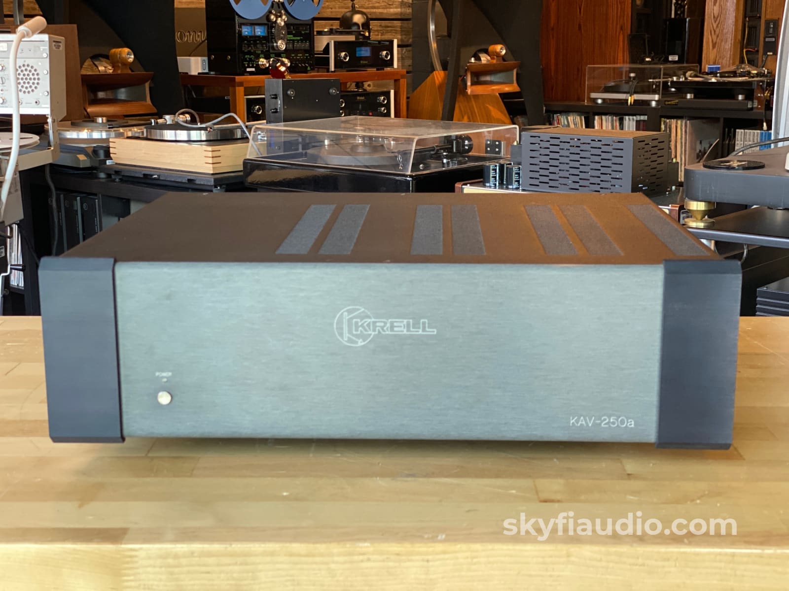 Krell Kav-250A Solid State Stereo Amplifier
