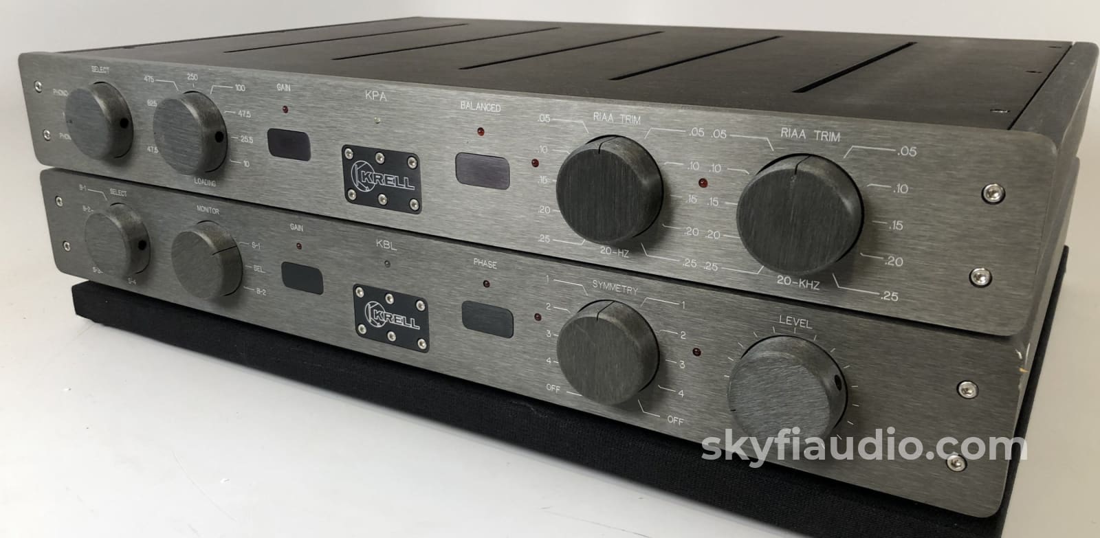 Krell KBL + KPA Preamp/Phono Preamp Combo with Power Supply - Stereoph