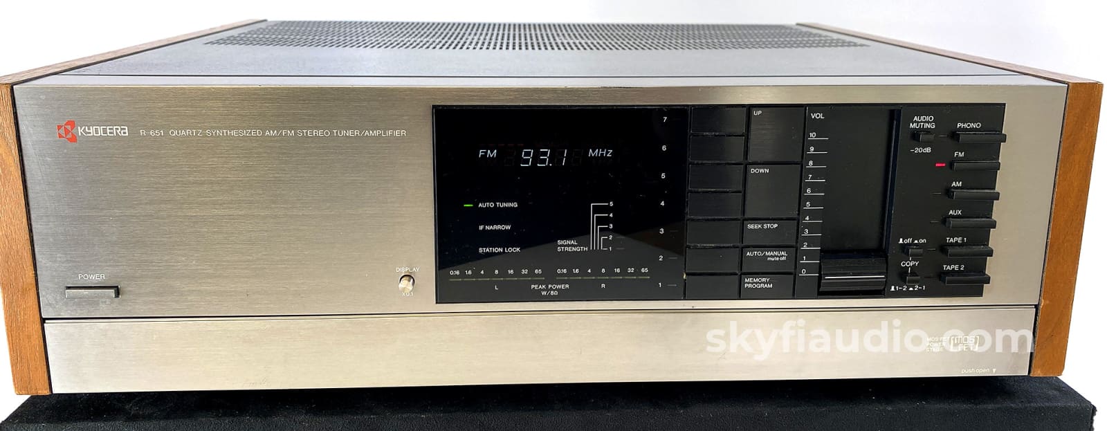 Kyocera R-651 Vintage Am/Fm Stereo Receiver W/Phono Integrated Amplifier