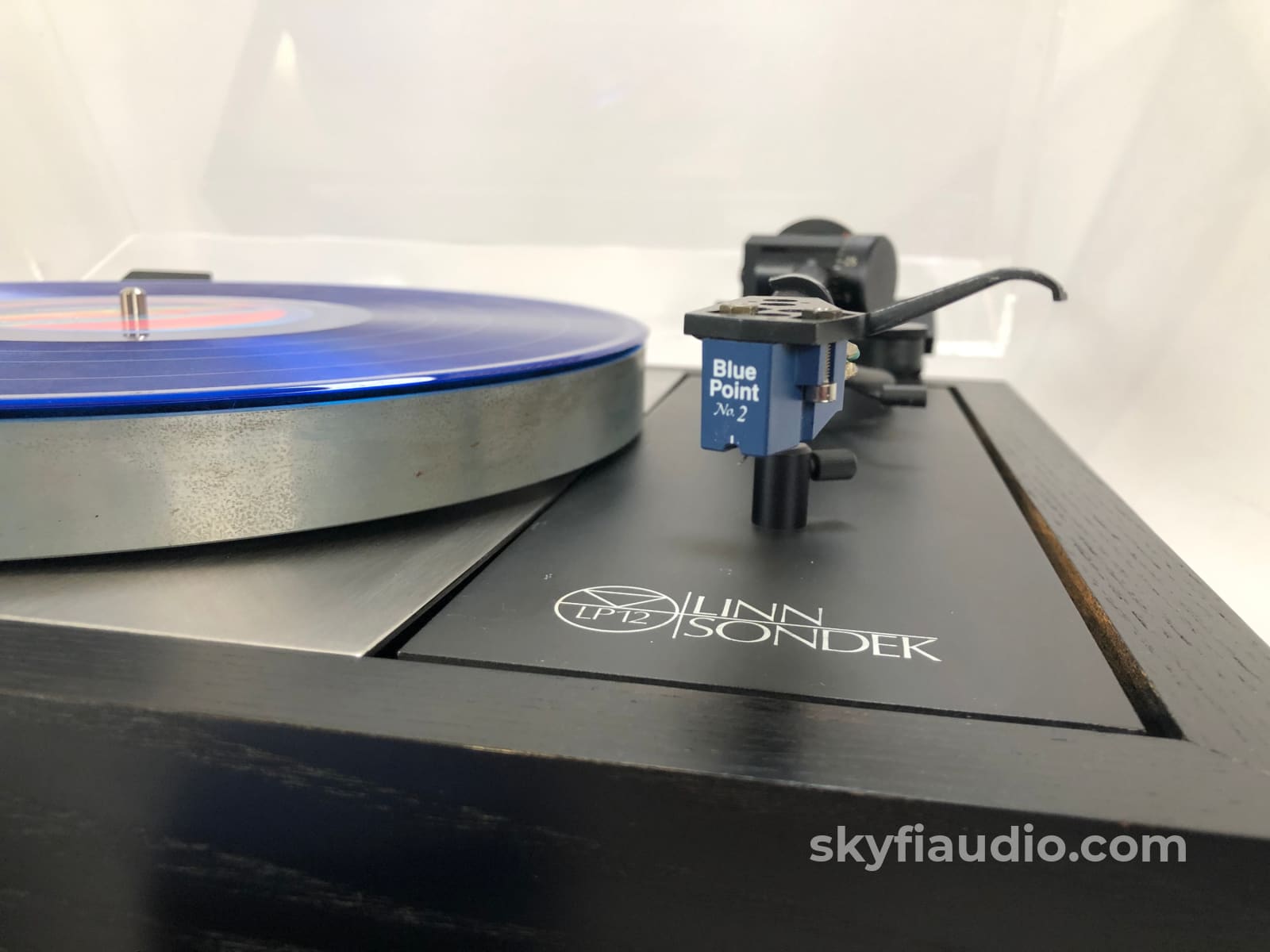 Legendary Linn Lp12 Turntable With New Sumiko Blue Point No. 2 Cartridge