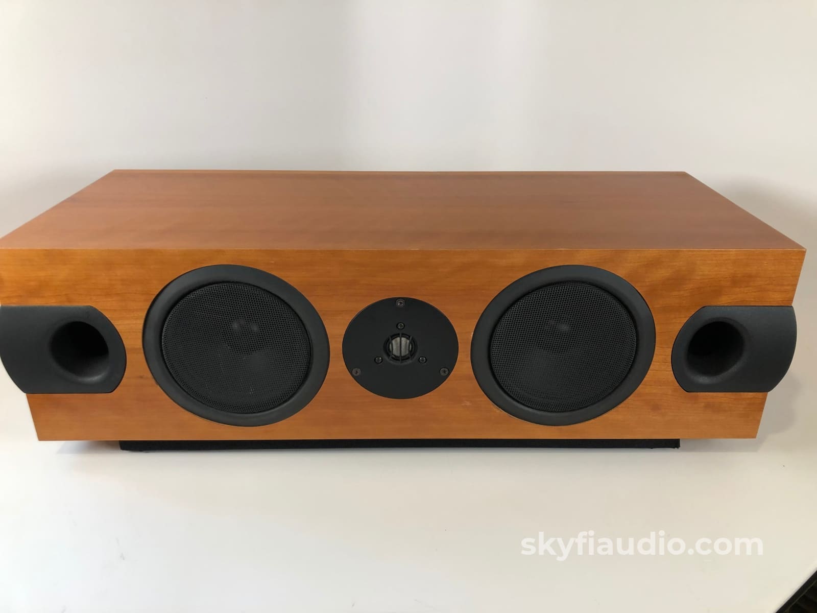 Linn 5 Speaker Surround System - Keilidh Tukan And Av5120 In Cherry Speakers