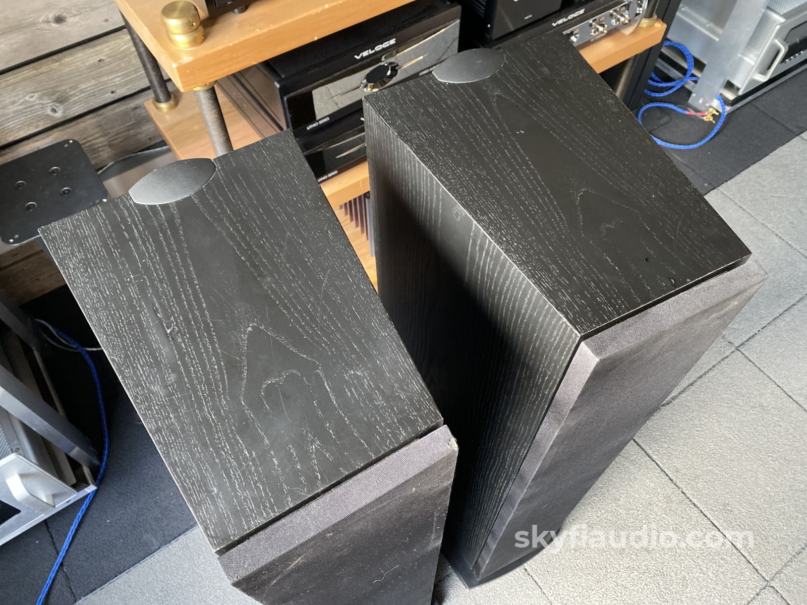 Linn Av 5140 Full-Range Floorstanding Speakers - Made In The Uk