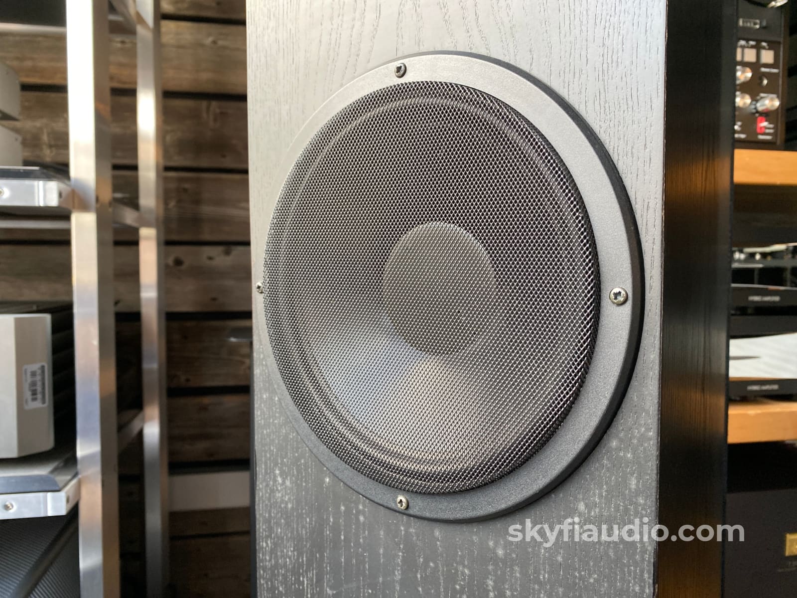 Linn Av 5140 Full-Range Floorstanding Speakers - Made In The Uk