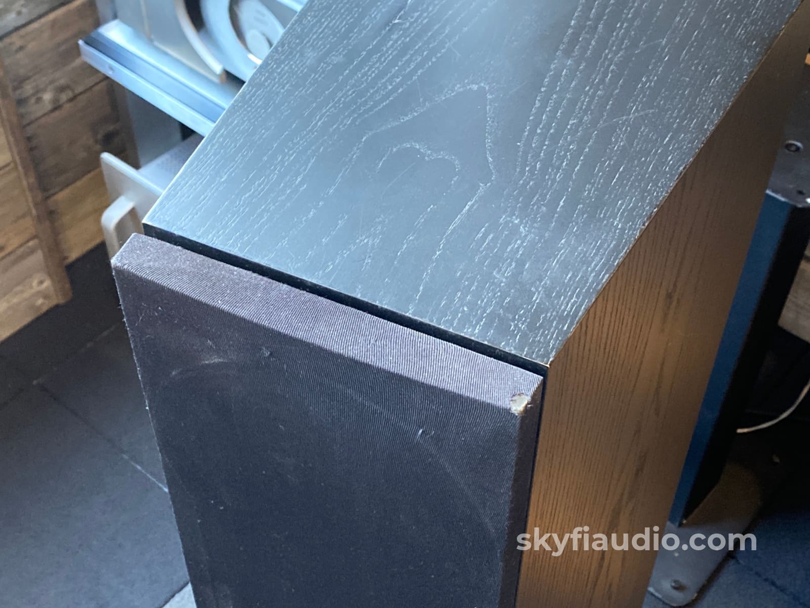 Linn Av 5140 Full-Range Floorstanding Speakers - Made In The Uk