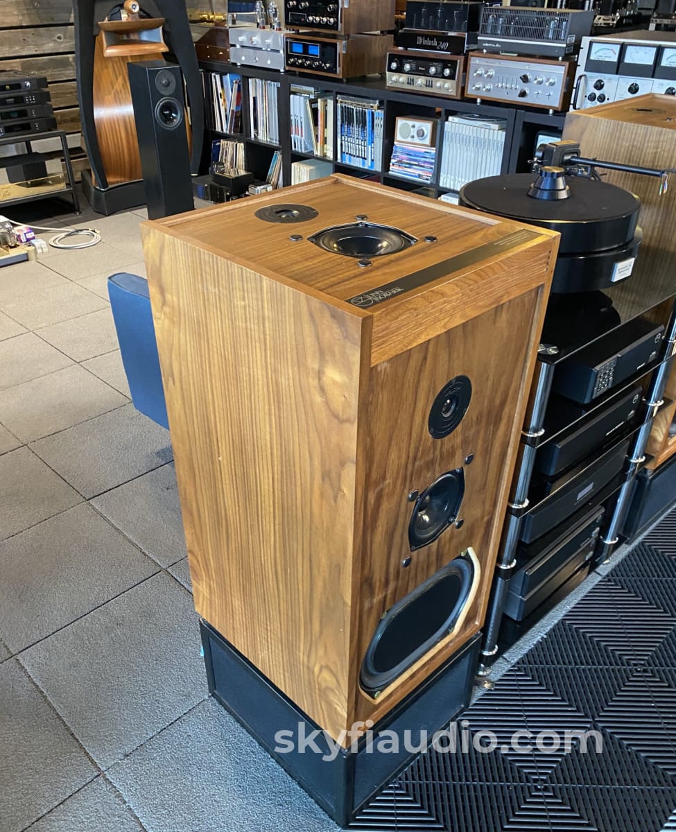 Linn Isobarik Active Speaker System Pms - A True Classic And Complete Set Speakers