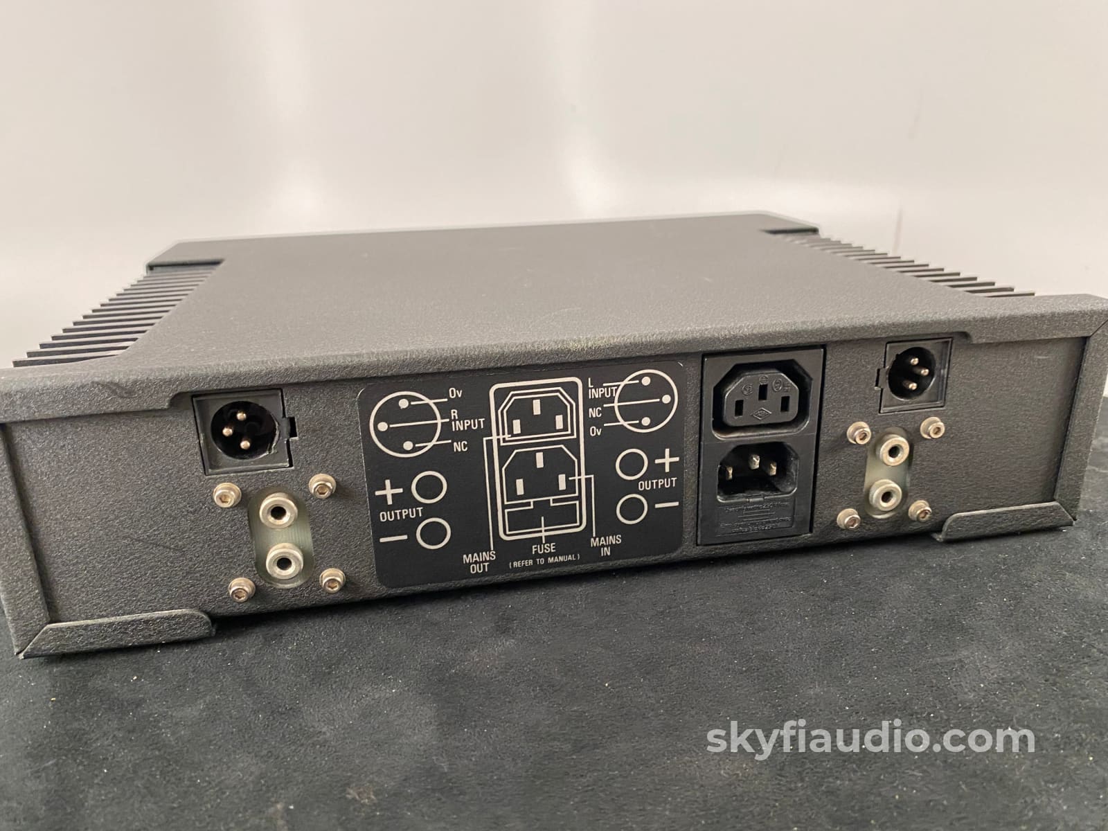 Linn Lk280 Stereo Power Amplifier - Dual Mono Construction