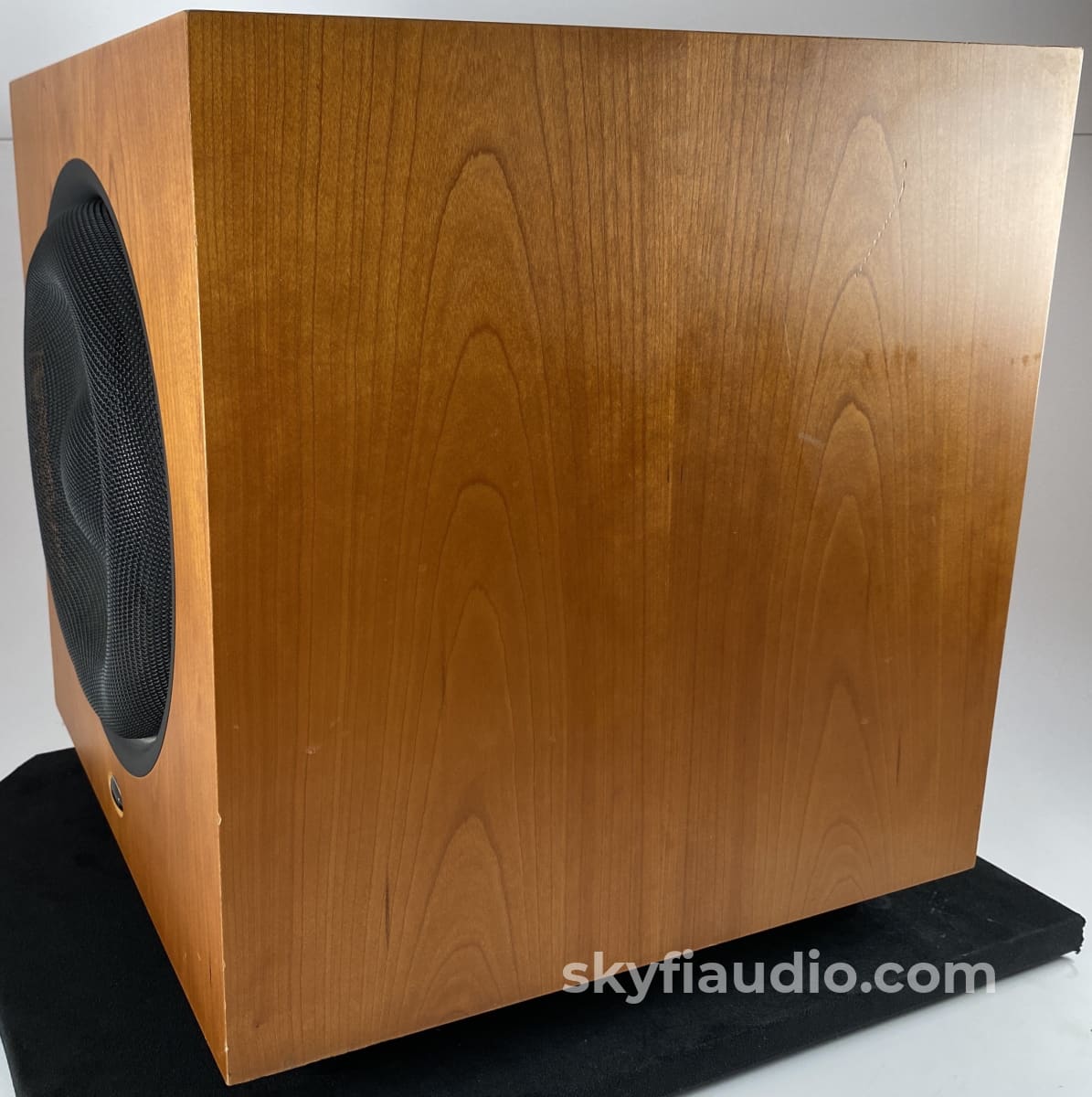 Linn Sizmik 10.25 Subwoofer In Cherry Speakers