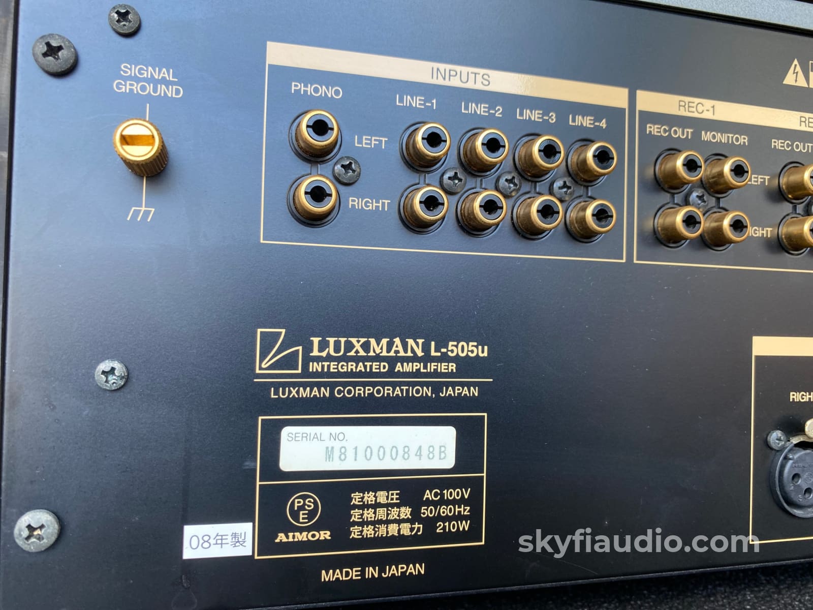 Luxman L-505U Integrated Amplifier With Phono And Meters